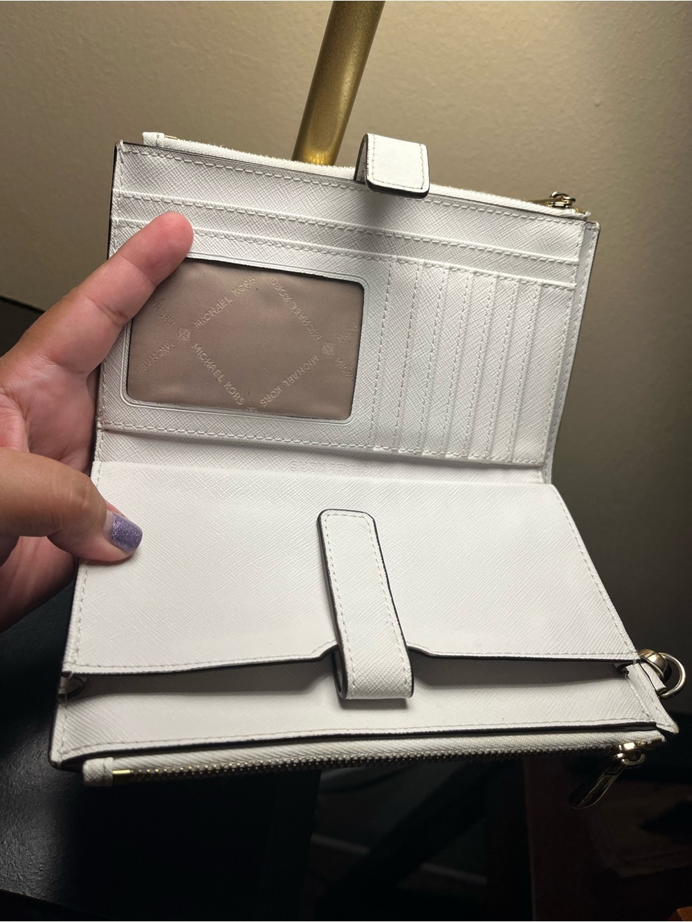 Michael Kors White Saffiano Leather Wristlet Clutch with Gold Hardware EUC - Picture 8 of 15